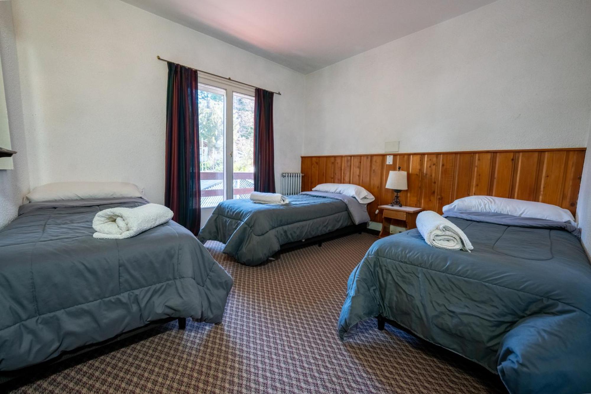 Hotel Dinko 圣卡洛斯-德巴里洛切 外观 照片